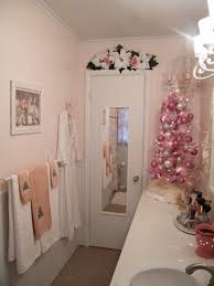 Christmas Bathroom Decoration Idea Christmas Bathroom Decor Christmas Bathroom Bathroom Decor Sets