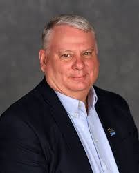 Ray Snell's Instagram, Twitter & Facebook