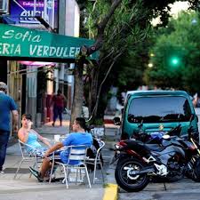 Chacarita es un clásico barrio popular de la capital argentina. Chacarita El Barrio Que Se Transforma A Traves Del Arte Los Jovenes Y El Turismo