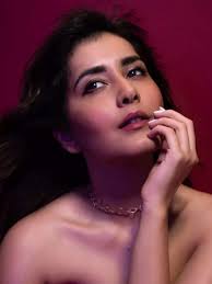 Raashi Khannas ravishing pictures that prove she is a fashion queen |  Times of India