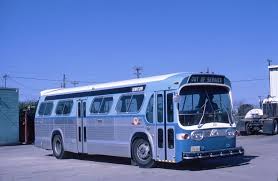 Gmc Fishbowl In Austin Texas Retro Bus New Bus Wellness Design