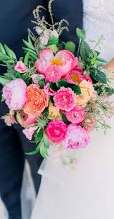When it comes to the sunflower, it is an incredible bloom to have in your wedding bouquets and wedding flowers.for one, they are the perfect flower for summer. 58 Jaw Droppingly Beautiful Bouquets For Summer Wedding To Obsess Over
