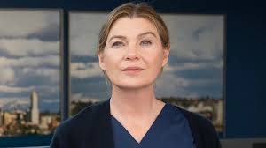 Gen Z flock to Central Park to have their photo taken by the viral  'Polaroid guy': 'It's picture day'