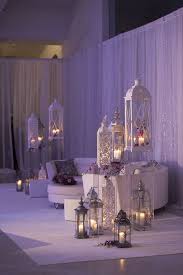 An Enchanting Ultra Sparkly Wedding At Milwaukee Art Museum In Milwaukee Wisconsin Lounge Party Sparkly Wedding Wedding Lounge
