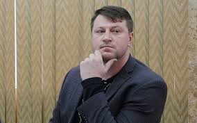 images?q=tbn:ANd9GcQpdlWynY6ZersRzDsfMJf