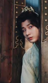 Shelby Lenten's Instagram, Twitter & Facebook