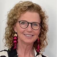 Patricia Haring's Instagram, Twitter & Facebook