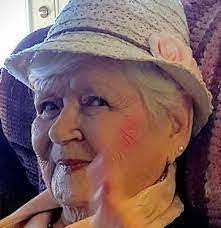 Eileen Tolbert's Instagram, Twitter & Facebook