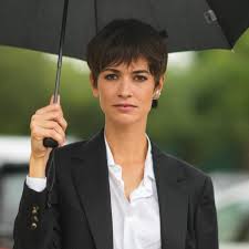 Scopriamo insieme le foto dei tagli capelli 2022 corti da donna più . Tendenze Tagli Corti 2022 Che Vi Faranno Impazzire Archzine It