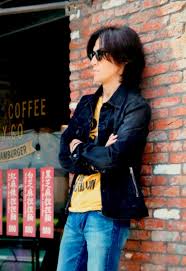 Bz 関連live Gym2019チケットコンビニ先行予約開始今週の稲葉さん
