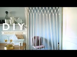 diy macrame gordijn voor elke ruimte westwing magazine macrame gordijn macrame diy gordijnen maken