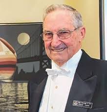 Brian Warde's Instagram, Twitter & Facebook