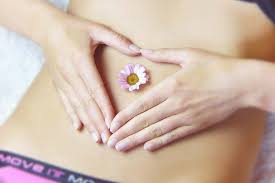 Für einen flachen bauch sollten sie nicht grundsätzlich auf fett verzichten. Bauchfett Loswerden 19 Effektive Tipps Fur Den Flachen Bauch