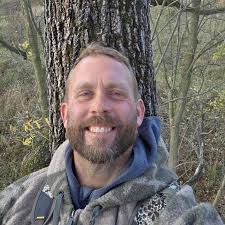 How to deal with Trex decking board width variations during installation?