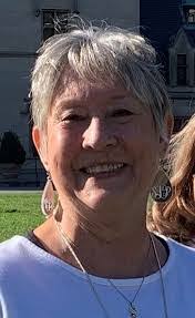 Austin Lyons's Instagram, Twitter & Facebook