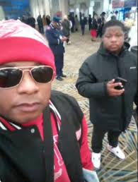 POPPED IN TO SAY WHAT IT DO PEEPS.... STAY BLESSED.... DETROIT LOVE 💯