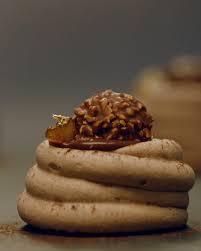 La Pavlova Ferrero Rocher Video Recettes De Cuisine Recette Patisserie Facile Recette Dessert