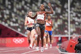 Eilish mccolgan had a quick turnaround after her 10,000m olympic qualifying performance but still ran a season's best of 4:02.12. Ybm Vnkehzgcem