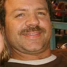 What is causing the low compression and scoring