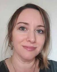 Karen Scally's Instagram, Twitter & Facebook