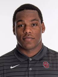 Sooners' Depth Impresses in Red/White Scrimmage