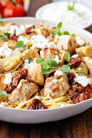 Chicken Artichoke And Sun Dried Tomato Pasta This Delicious Italian Pasta Recipe Is F In 2020 Mediterranean Chicken Recipes Artichoke Recipes Artichoke Recipes Pasta
