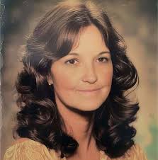 GOOD MORNING! Is it snowing at your house? Angie Deaton Red Boiling  Springs, TN