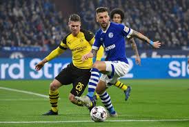 Schalke jubelt, dortmund ist bedient: Borussia Dortmund Schalke 04 Ard Ubertragt Revierderby Live Fernsehen Westfalische Nachrichten
