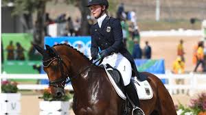 Während der olympischen sommerspiele 2016 wurden nachtests zu den spielen von 2012 und 2008 durchgeführt. Olympia 2016 Ard Reporter Geht Der Gaul Durch Sportmeldungen Stuttgarter Zeitung