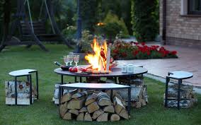 Learn how to build a firepit in your backyard. 7 Diy Fire Pit Ideas Build Your Own Fire Pit At Home Stuffoholics