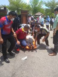 Seramai 506 orang telah dimasukkan hospital untuk menerima rawatan akibat pencemaran sisa kimia di sungai kim kim dekat pasir gudang. Pray For Pasir Gudang Tragedi Gas Metana Vitamin Wawa Pengedar Shaklee Aktif