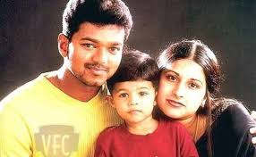 Ilayathalapathy Vijay Family Photos Daughter Wife Son Ilayathalapathy Vijay Family Photos Wedding Gallery Dream Wedding
