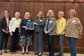 Class News and Notes • VNL Magazine