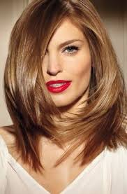 Le top 10 des coupes de cheveux qui rajeunissent : 410 Idees De Les Coiffures Et Les Couleurs Qui Rajeunissent En 2021 Cheveux Coupe De Cheveux Coiffure