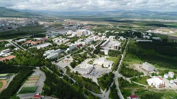 Atatürk Üniversitesi