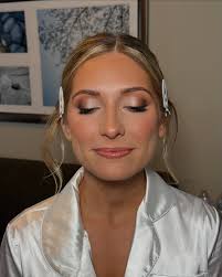 𝒶𝓂𝒶𝓃𝒹𝒶 𝒹𝑒𝓋𝑜𝓃