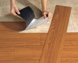 Sebelum kita menggunakan lantai bahan vinyl ini maka perlu. Harga Lantai Vinyl Motif Kayu Per Meter Per Roll Terbaru 2021