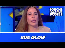 All of our products contain more than 97% natural ingredients. Kim Glow Lowers Her Panties And Reveals Her Buttocks In Close Up On The Web