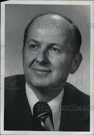 1975 Press Photo Bob Wolf, Milwaukee Journal Sentinel Employee