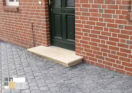 Blockstufe Sandstein Mit Rundprofil Blockstufen Sandstein Gartentreppe