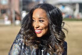 Meet Shardae Pressley of Cool Saved Chicks in Marietta