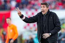 O título pode ser um pouco dúbio, mas tem tudo a ver com a carreira de bruno lage no benfica. Xm2tjs00 Yae9m