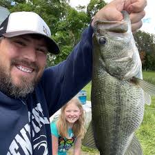 🎊The wait is almost over! 🎊 * Our Grove Street Bakery remodel is *this*  close to being complete. 💕 We'll announce the big reveal as soon as it's  officially finished—but until then,