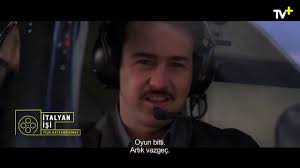 İtalyan bayrağı, 1797 yılında napolyon'un ülkeyi işgali sonrasında fransa bayrağından esinlenilmiştir. Italyan Isi Tv Film Kategorisinde Youtube