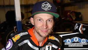 Wolverhampton Wolves Speedway: WOLVES SWOOP
