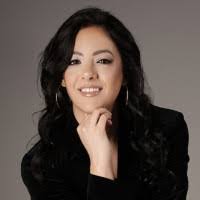 Yadira Martinez's Instagram, Twitter & Facebook