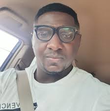 MERRY CHRISTMAS WITH LOVE FROM APOSTLE AND PASTOR(Mrs) ROSSY AKPOR