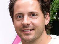 Том Акерли (Tom Ackerley, Thomas Francis Michael Ackerley)