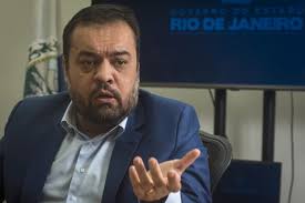 Castro chama secretariado para tratar de renúncia ao governo do Rio