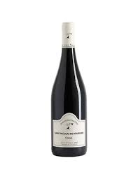 Tous les habitants vivent au rythme des saisons et du travail de la vigne. Saint Nicolas De Bourgueil Origine Buy On Avenue Des Vins